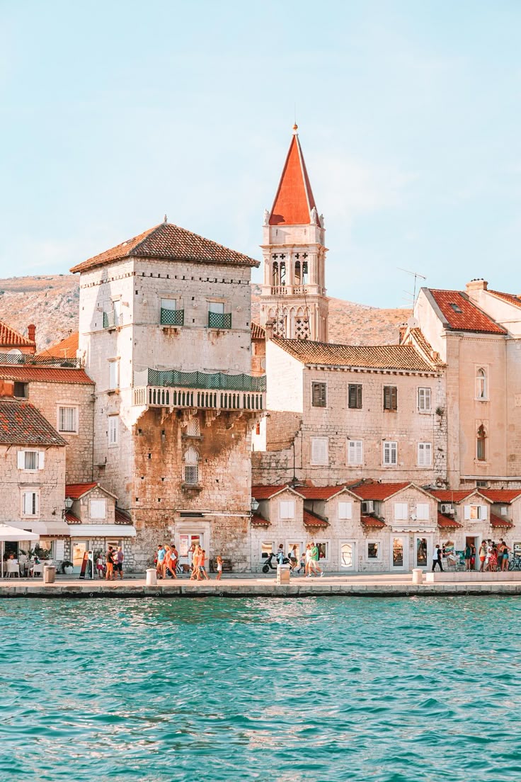 Boat tours destination